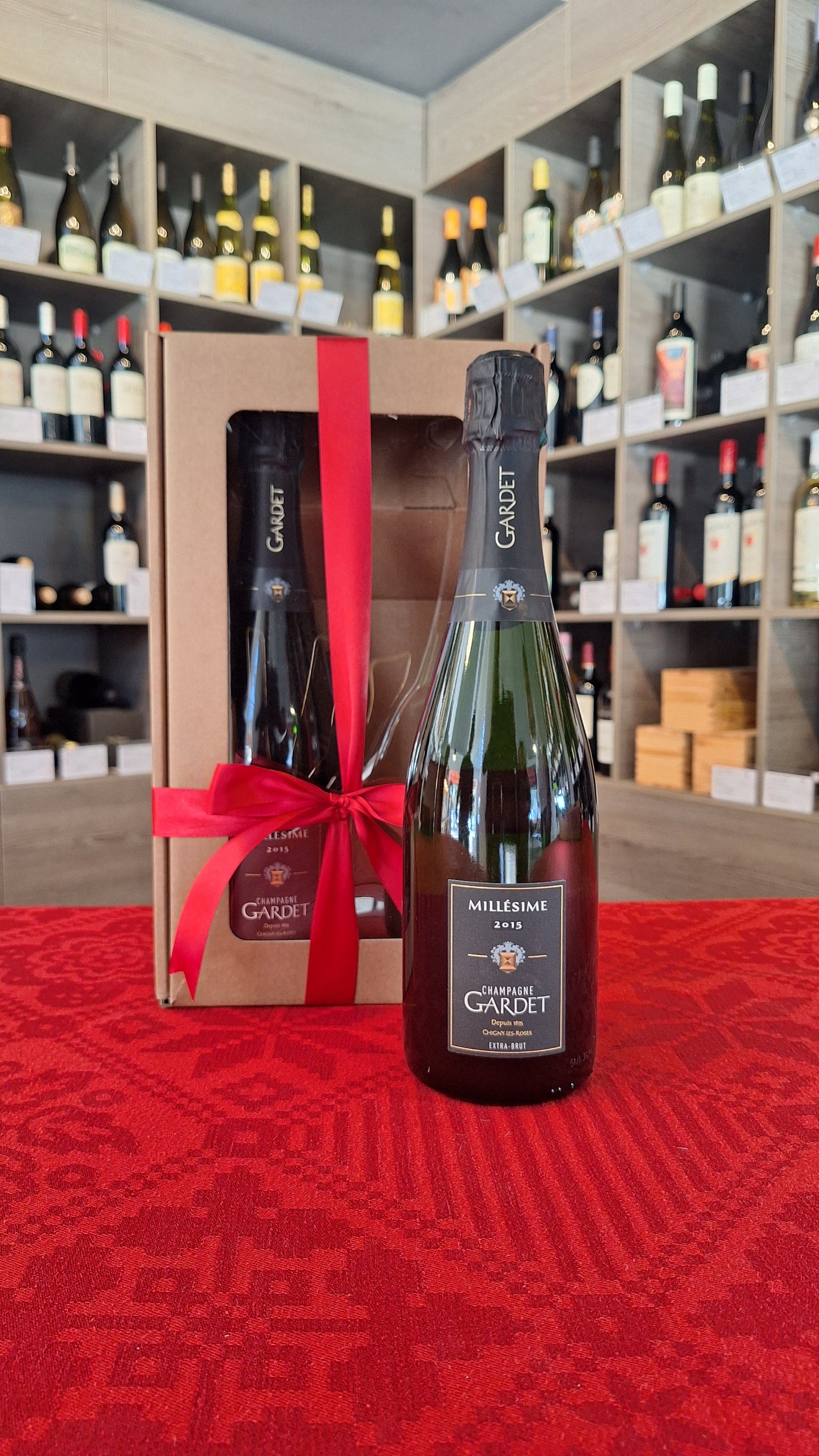 Gift Box With 2 Gardet Millesime Champagne